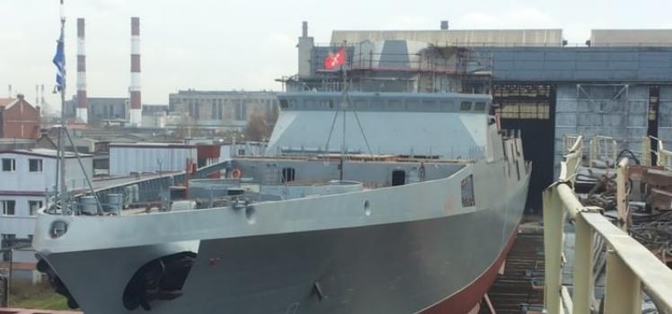Смонтирован главный ударный комплекс на фрегат «Адмирал флота Касатонов